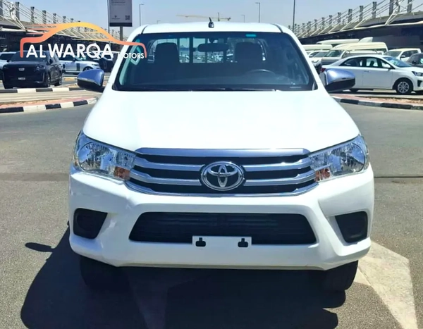 Toyota Hilux Double Cab GL 2023 - GCC Specs - 4x4 Great Condition