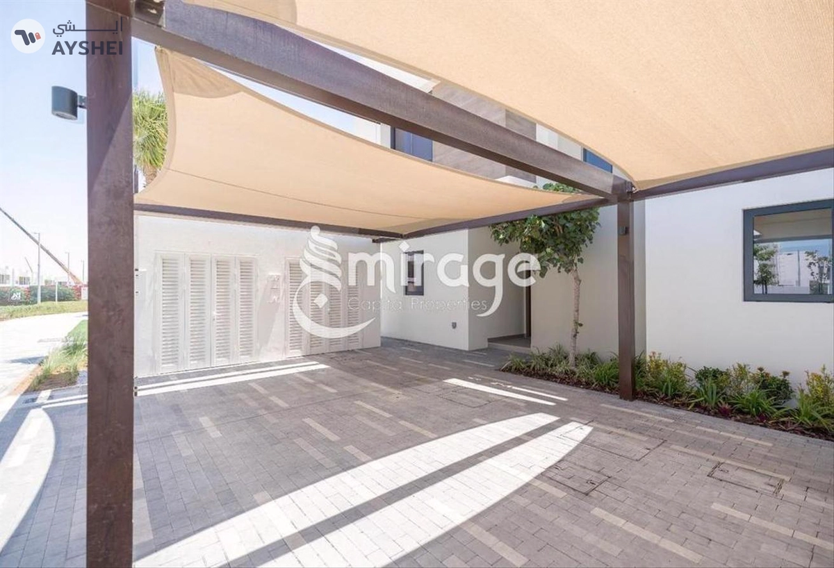 TOWNHOUSE FOR SALE IN NOYA 1, NOYA