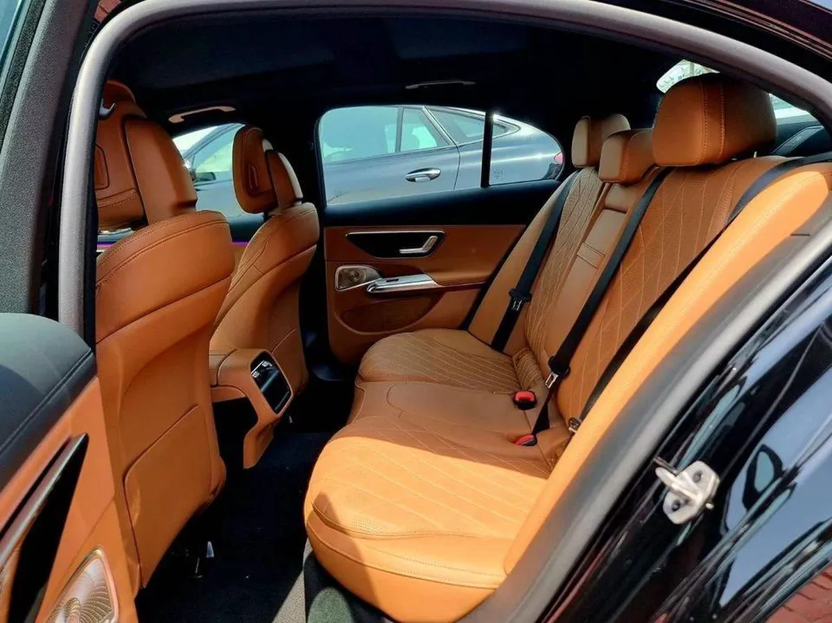 Mercedes Benz E300 AMG Under Warranty 2026 GCC-8-8