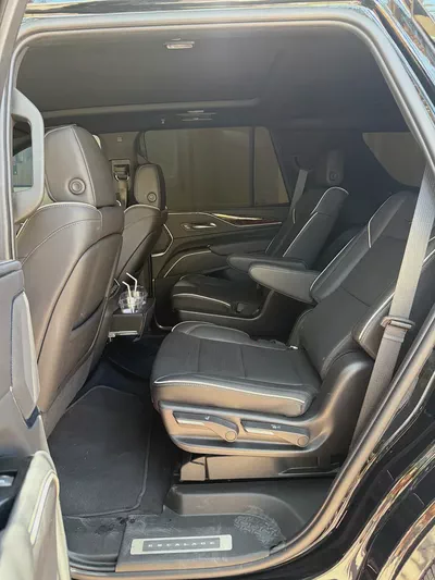 2022 Cadillac Escalade ESV Premium Luxury - Impeccable Condition-7