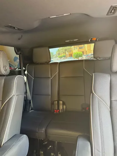 2022 Cadillac Escalade ESV Premium Luxury - Impeccable Condition-8