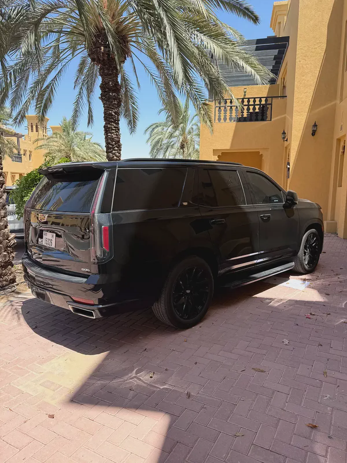 2022 Cadillac Escalade ESV Premium Luxury - Impeccable Condition-3-3