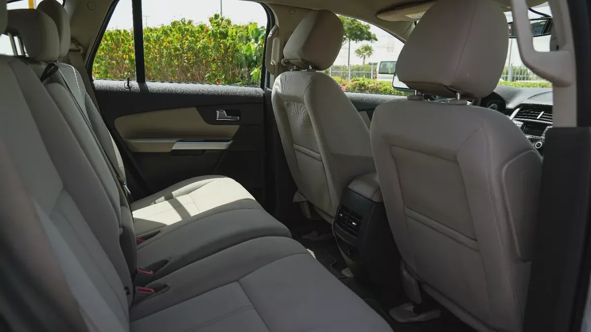FORD EDGE 2015 GCC SPECS!! FULL SERVICE HISTORY FROM AL TAYER-11-11
