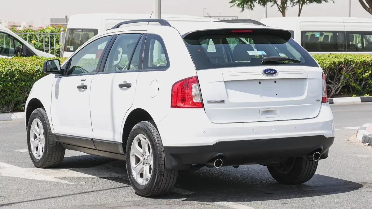 FORD EDGE 2015 GCC SPECS!! FULL SERVICE HISTORY FROM AL TAYER-15-15