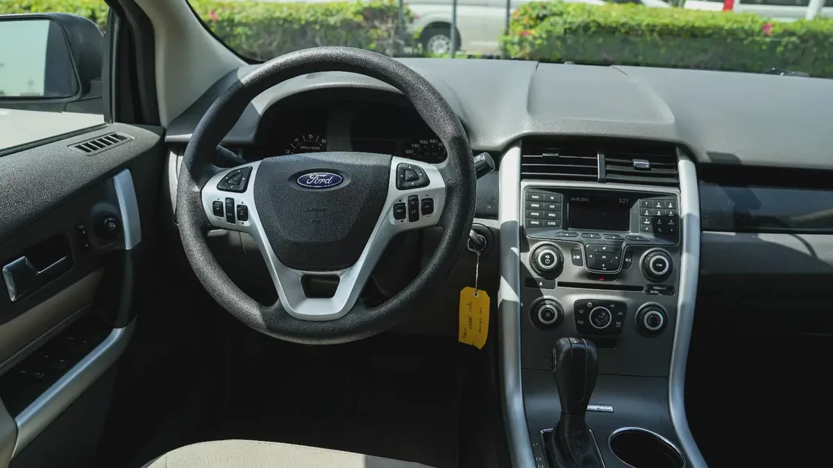 FORD EDGE 2015 GCC SPECS!! FULL SERVICE HISTORY FROM AL TAYER-7-7