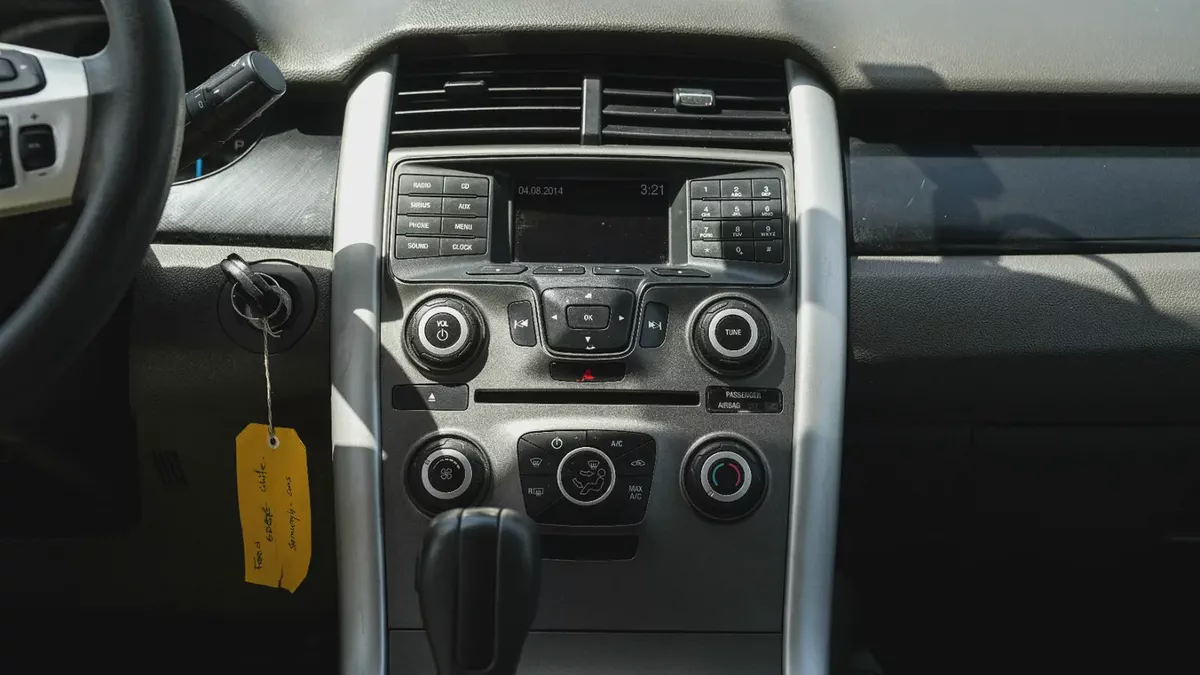 FORD EDGE 2015 GCC SPECS!! FULL SERVICE HISTORY FROM AL TAYER-8-8