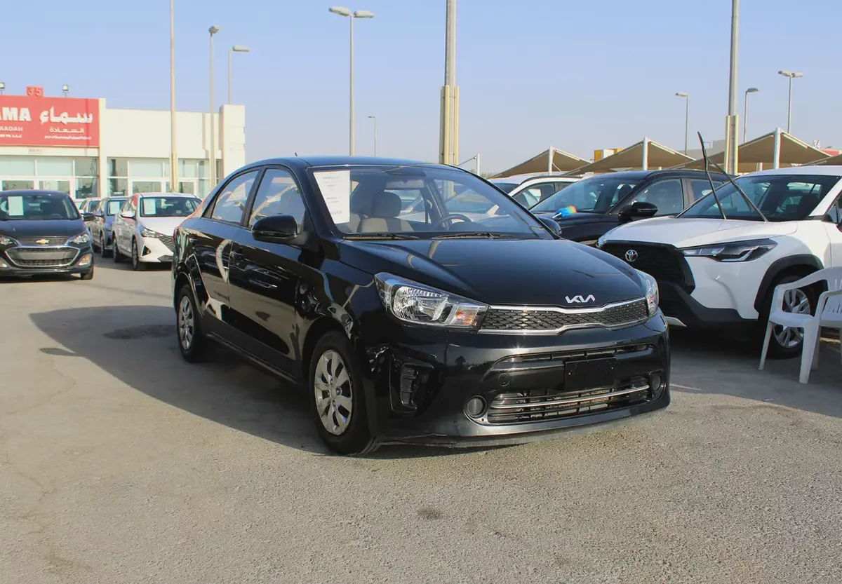 Pristine Kia Pegas EX 2023 | GCC Specs  | Fuel Efficient-2-2