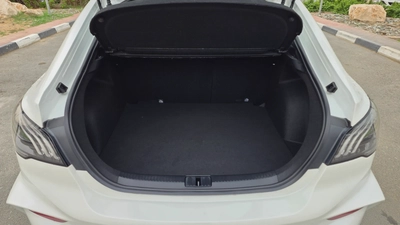 MG MG6 X-LINE (White)-15