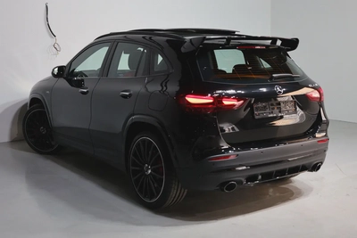 Brand New 2025 Mercedes-Benz GLA 35 AMG -GCC Specs-0KM-UNDER WARRANTY  SERVICE-BRAND NEW-3