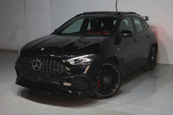 Brand New 2025 Mercedes-Benz GLA 35 AMG -GCC Specs-0KM-UNDER WARRANTY  SERVICE-BRAND NEW