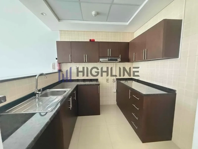 Bright & Spacious | Ready To Move | Prime Location-4