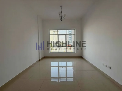Bright & Spacious | Ready To Move | Prime Location-7