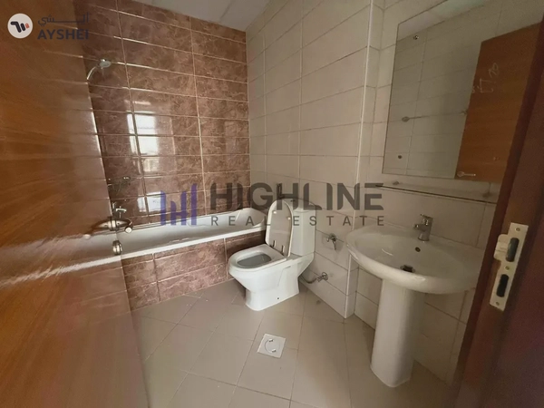 Bright & Spacious | Ready To Move | Prime Location