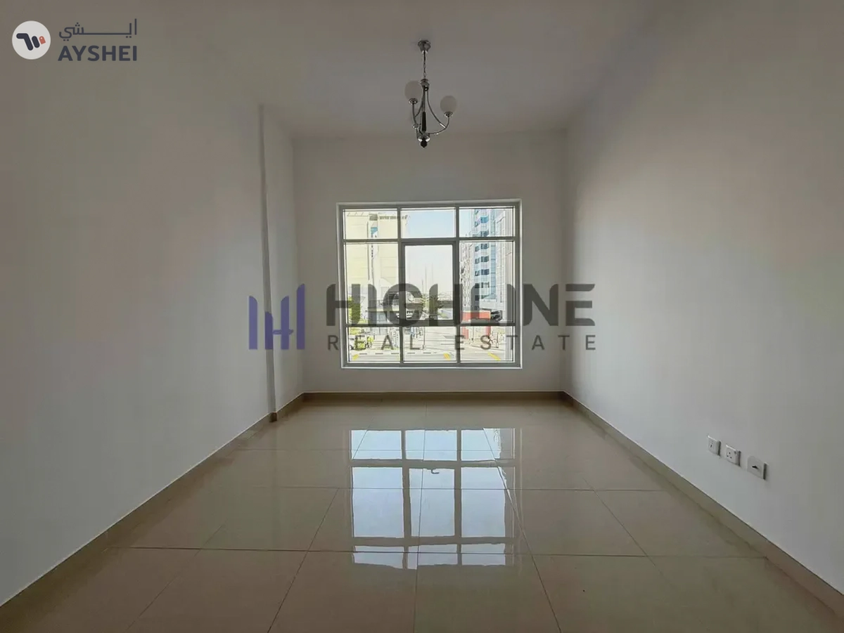 Bright & Spacious | Ready To Move | Prime Location-7-7