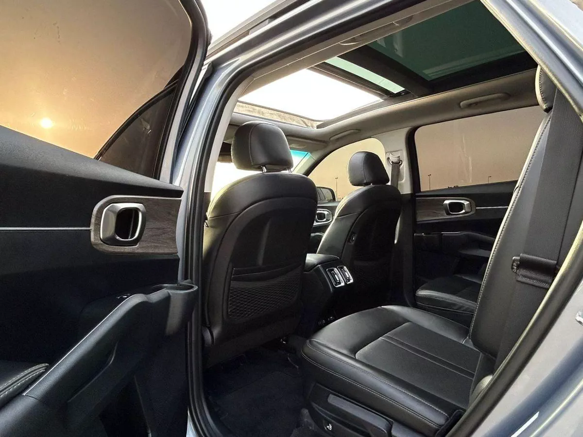 Kia Sorento  2021 Kia Sorento AWD 4x4 Black Edition Full Option 3.8L V6 - Electric Seats - Panoramic 360° Vie-15-0