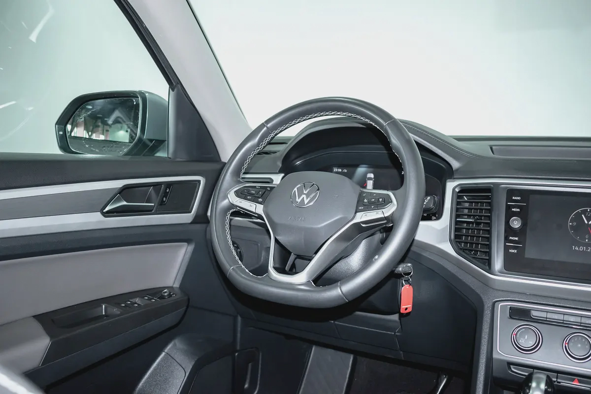 DEALER WARRANTY 1YR / 20,000 KM | 3.6 L | V6 GCC | AED 1200 PM-9-9
