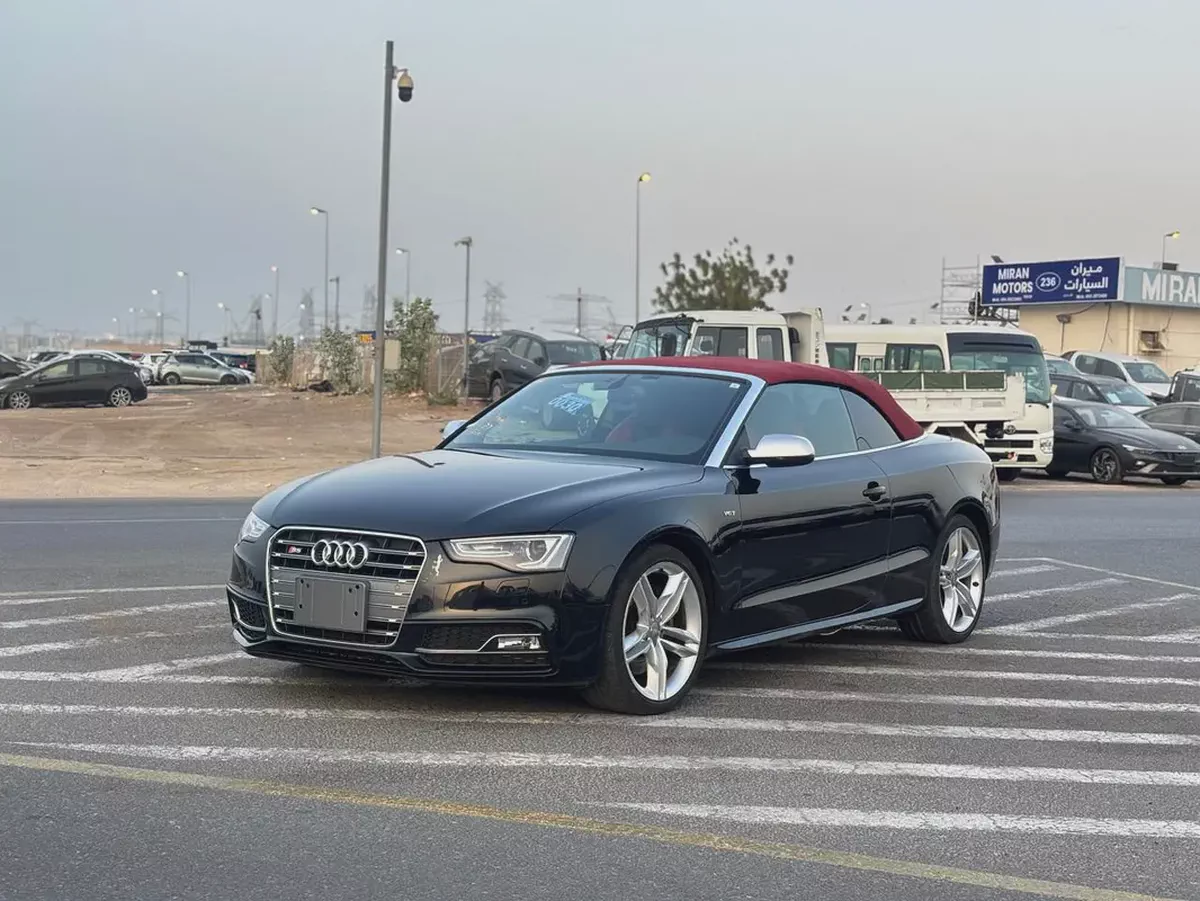 SUPER CLEAN S5 RED INTERIOR ONLY 32500 KM FRESH JAPAN IMPORTED-3-3