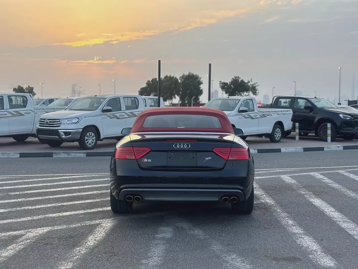 SUPER CLEAN S5 RED INTERIOR ONLY 32500 KM FRESH JAPAN IMPORTED-6-6