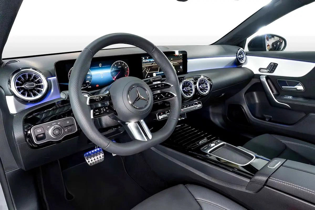0% Downpayment | Mercedes-Benz Service and Warranty Package | AED 2,371 P/M-13-13