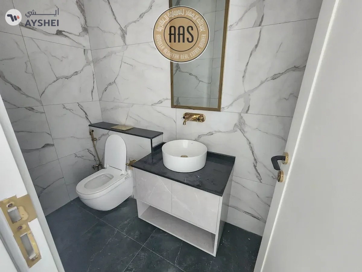 Brand new 1bhk with fully fitted kitchen//ready to move//cash & mortgage//arjan
