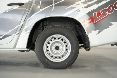 MITSUBISHI L200 2.5L M/T DIESEL 2WD MODEL 2023-11