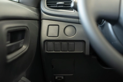 MITSUBISHI L200 2.5L M/T DIESEL 2WD MODEL 2023-5