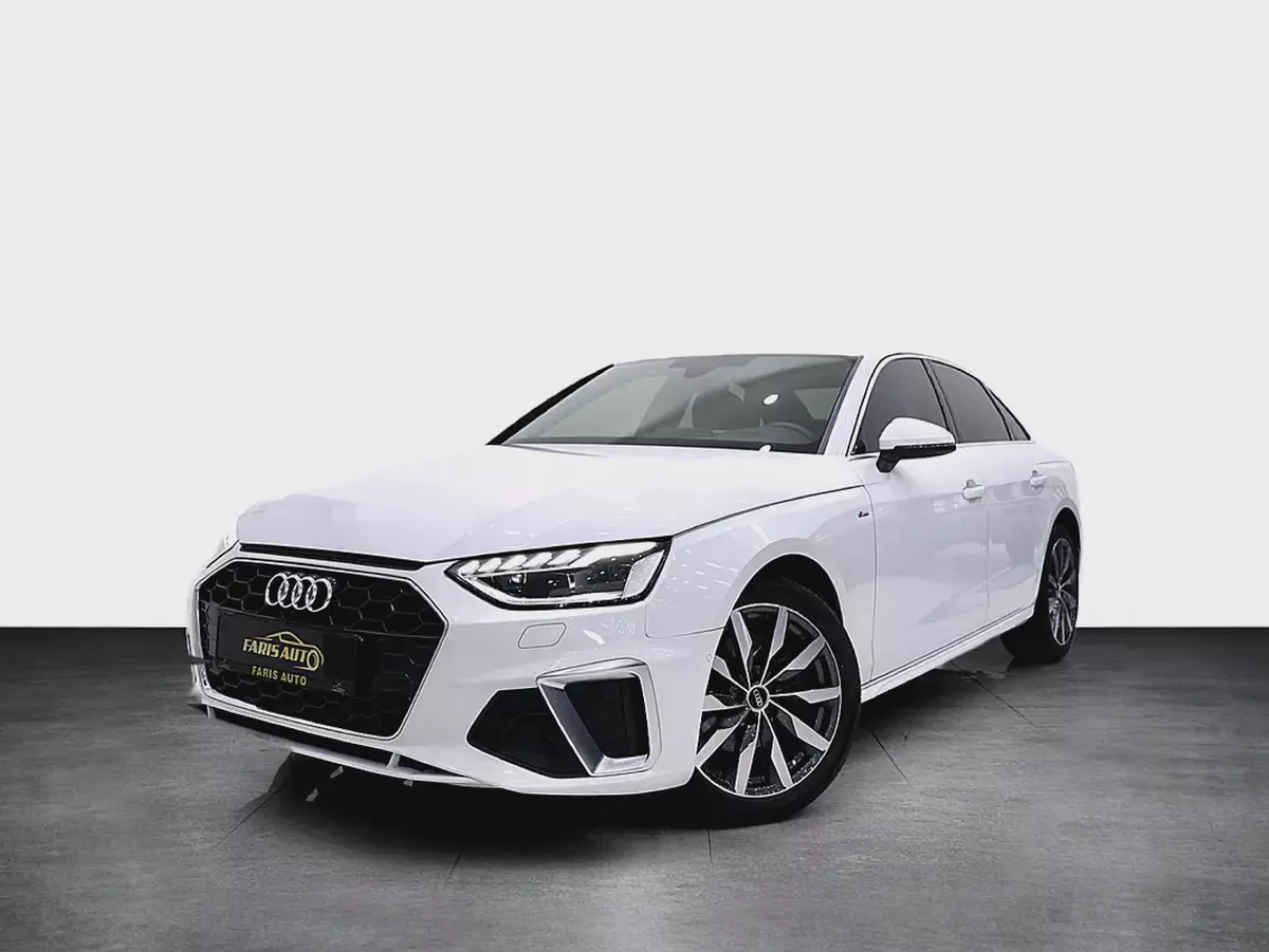 Audi A4 40 TFSI S-line - FULLY LOADED