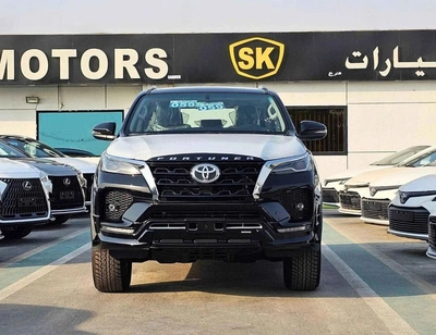 Toyota Fortuner SR5 ADVENTURE | FRONT PWR SEATS | PUSH START | DIFF LOCK AUTO A/C | (CODE # F6HA)-10