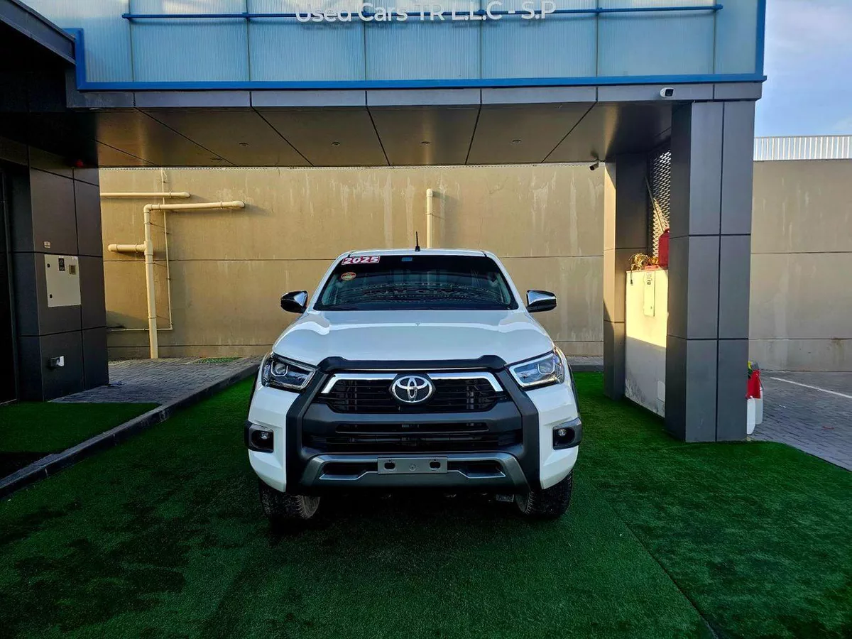 Toyota Hilux GLX PATROL/ AUTO GEAR 4WD/ AUTO WINDOWS/ ADVENTURE BODY/ LOW MILEAGE-1-0