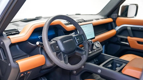 Land Rover Defender 110 V8 Edition P525