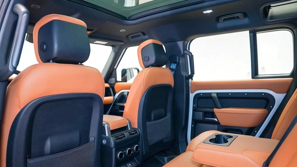 Land Rover Defender 110 V8 Edition P525