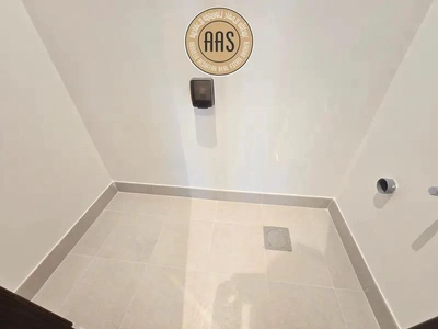 Huge 1bhk 2bathrooms store room balcony wardrobes in 95k 1parking free-7