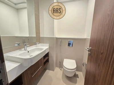 Huge 1bhk 2bathrooms store room balcony wardrobes in 95k 1parking free-10