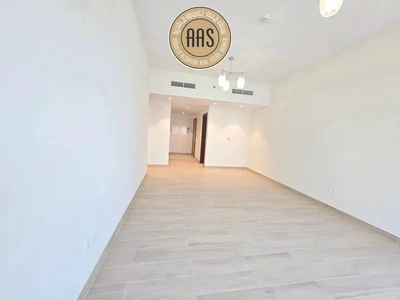 Huge 1bhk 2bathrooms store room balcony wardrobes in 95k 1parking free-2