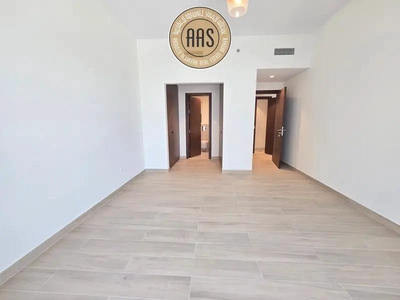 Huge 1bhk 2bathrooms store room balcony wardrobes in 95k 1parking free-3