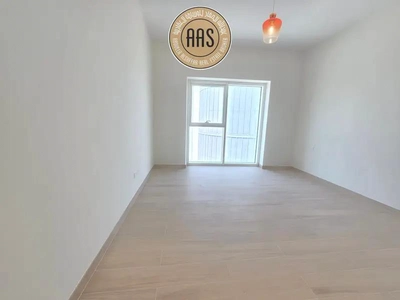 Huge 1bhk 2bathrooms store room balcony wardrobes in 95k 1parking free-4