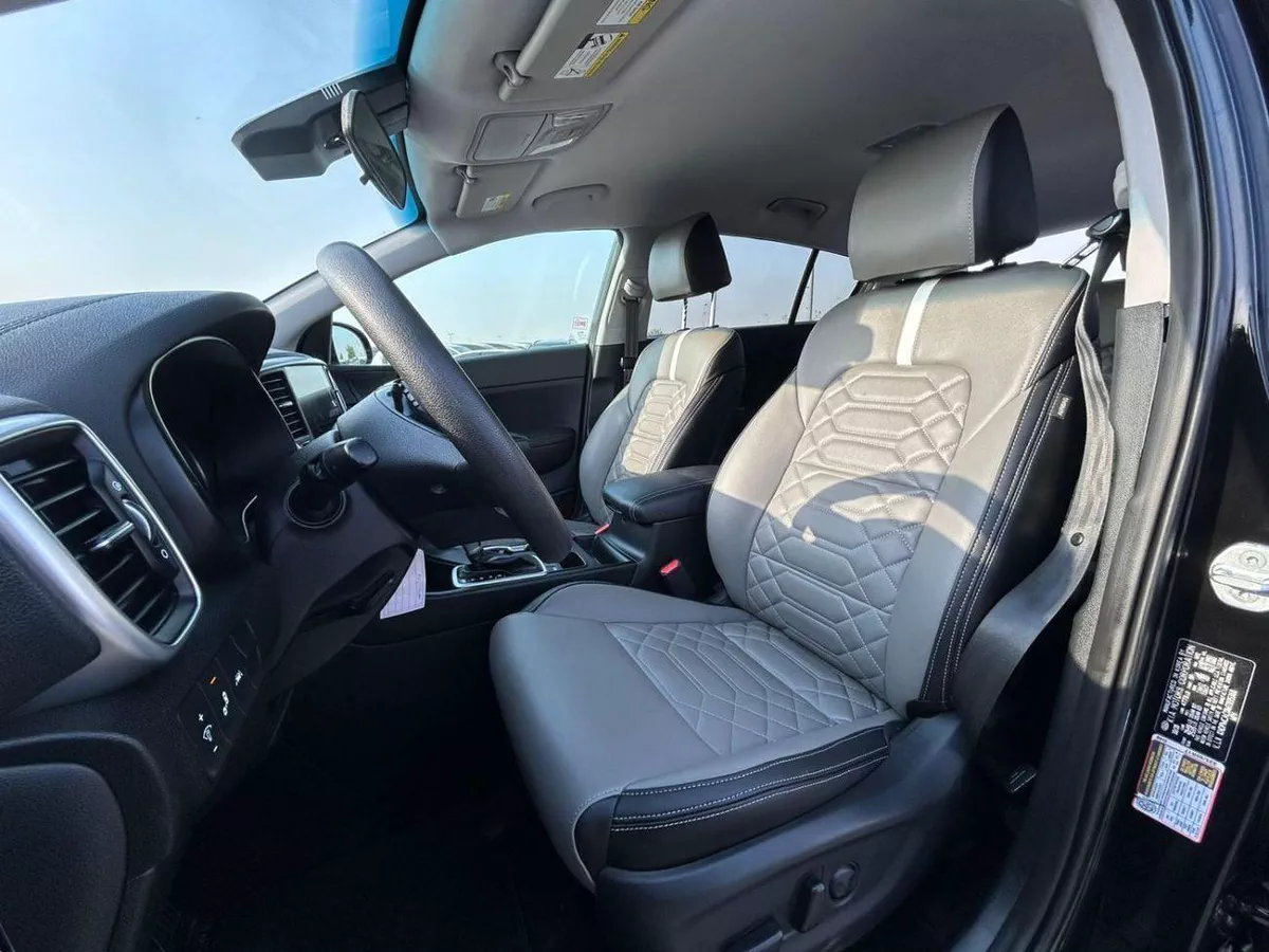 Kia Sportage LX 2021 Kia Sportage 2.4L V4 - MiOption + Leather & Electric Seats - Apple/Android Play - Rear CAM - Ri-14-0