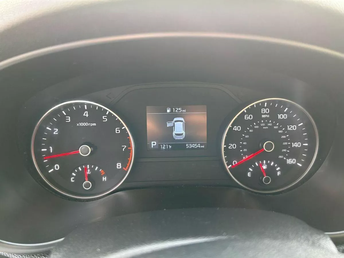 Kia Sportage LX 2021 Kia Sportage 2.4L V4 - MiOption + Leather & Electric Seats - Apple/Android Play - Rear CAM - Ri-19-0