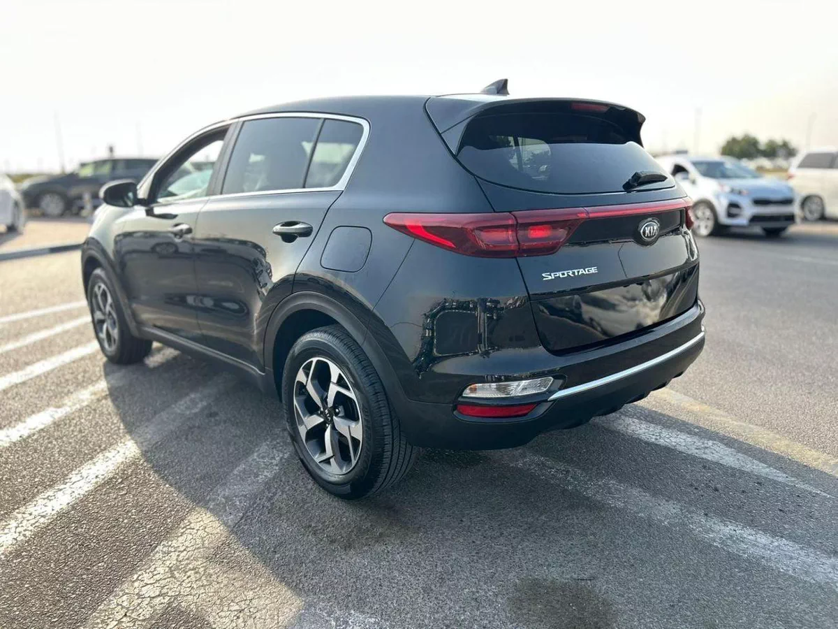 Kia Sportage LX 2021 Kia Sportage 2.4L V4 - MiOption + Leather & Electric Seats - Apple/Android Play - Rear CAM - Ri-5-0