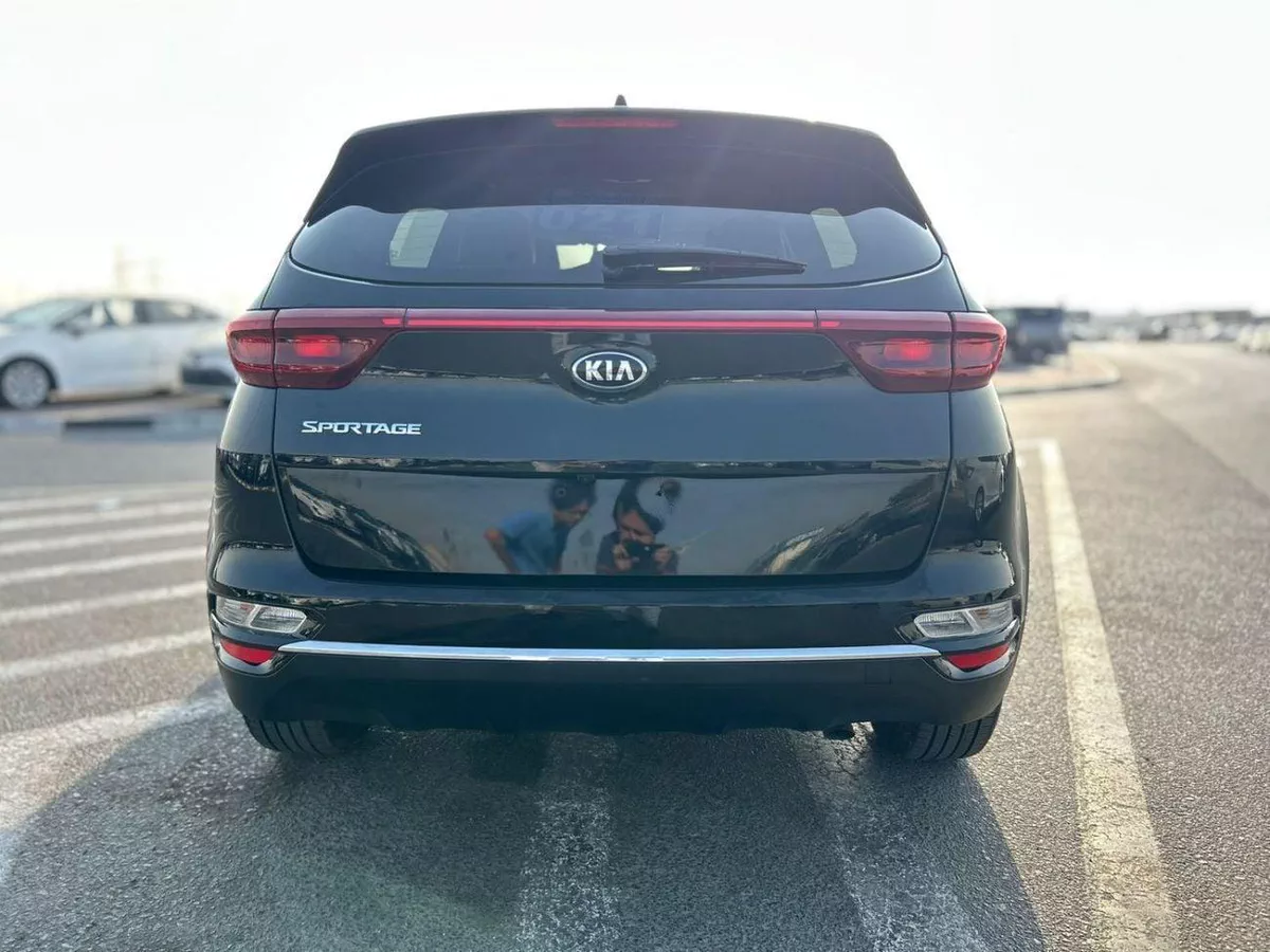 Kia Sportage LX 2021 Kia Sportage 2.4L V4 - MiOption + Leather & Electric Seats - Apple/Android Play - Rear CAM - Ri-7-0