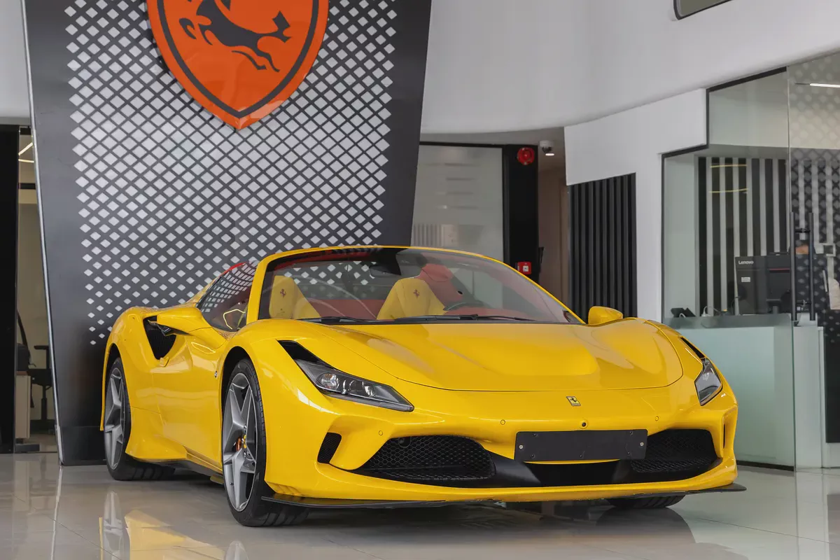 Ferrari F8 Spider | Pristine | Fully Carbon Interior  Exterior | Carbon Steering  Paddles