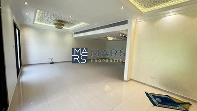 Luxurious 4 bedrooms townhouse for rent in zahia for 185,000 AED yearly-7