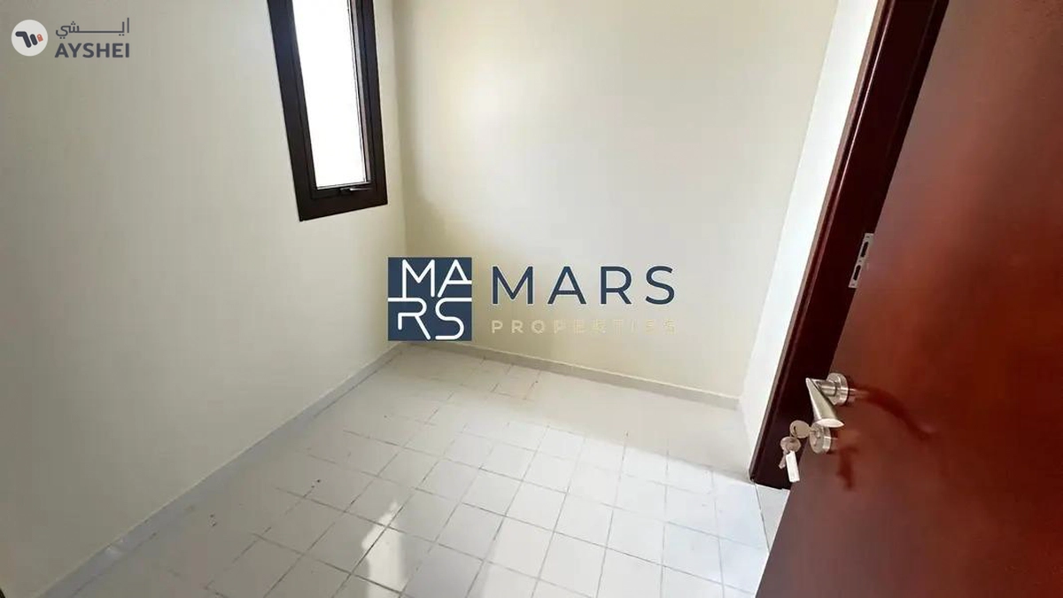 Luxurious 4 bedrooms townhouse for rent in zahia for 185,000 AED yearly-4-4