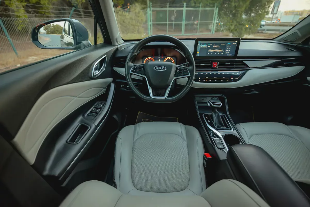 AED 452/month | JAC JS4 Turbo | GCC Specs | REF#J29598-8-8
