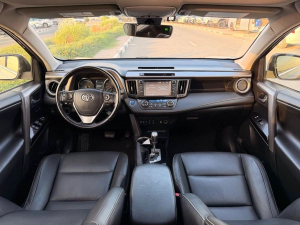 Toyota RAV4 VXR Hybrid Limited 2.5L full option