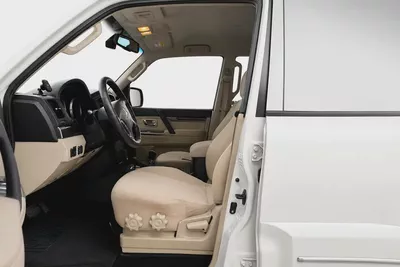 Mitsubishi Pajero GLS 3.0 V6 2020 l Original Paint l AED 1,038 / Monthly-8