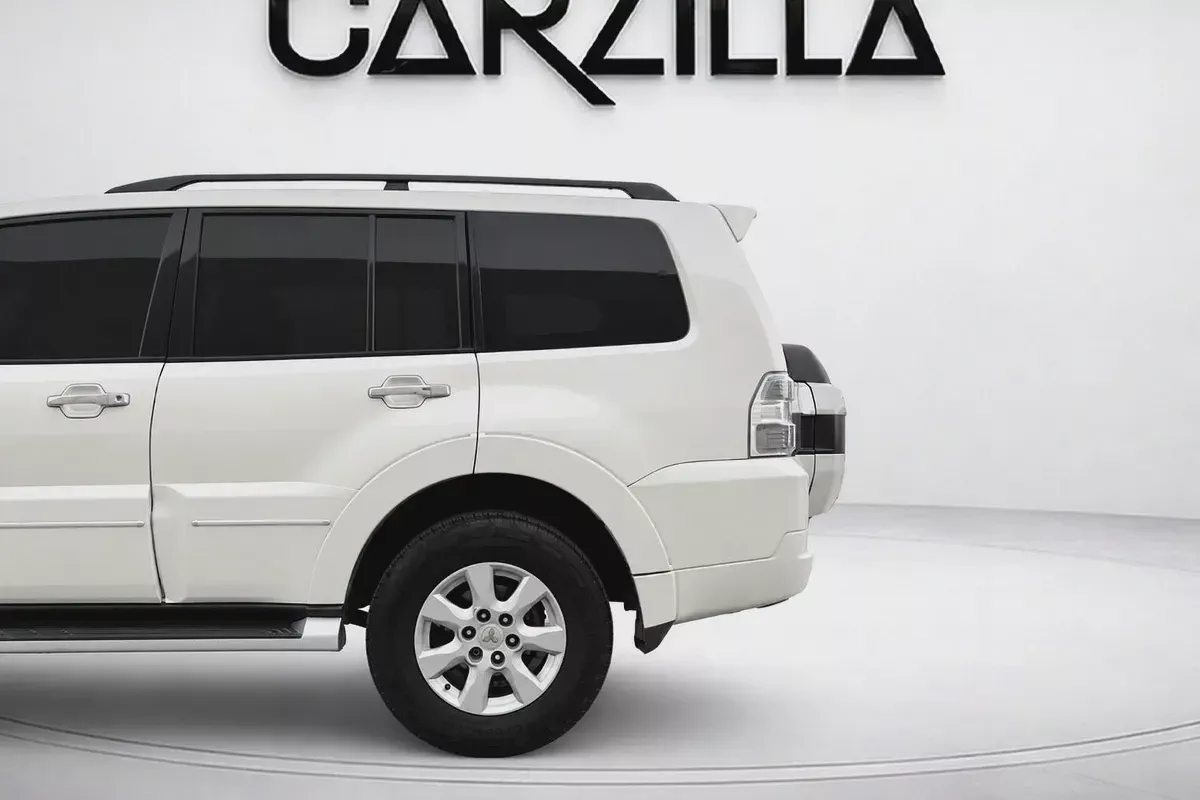 Mitsubishi Pajero GLS 3.0 V6 2020 l Original Paint l AED 1,038 / Monthly-6-6