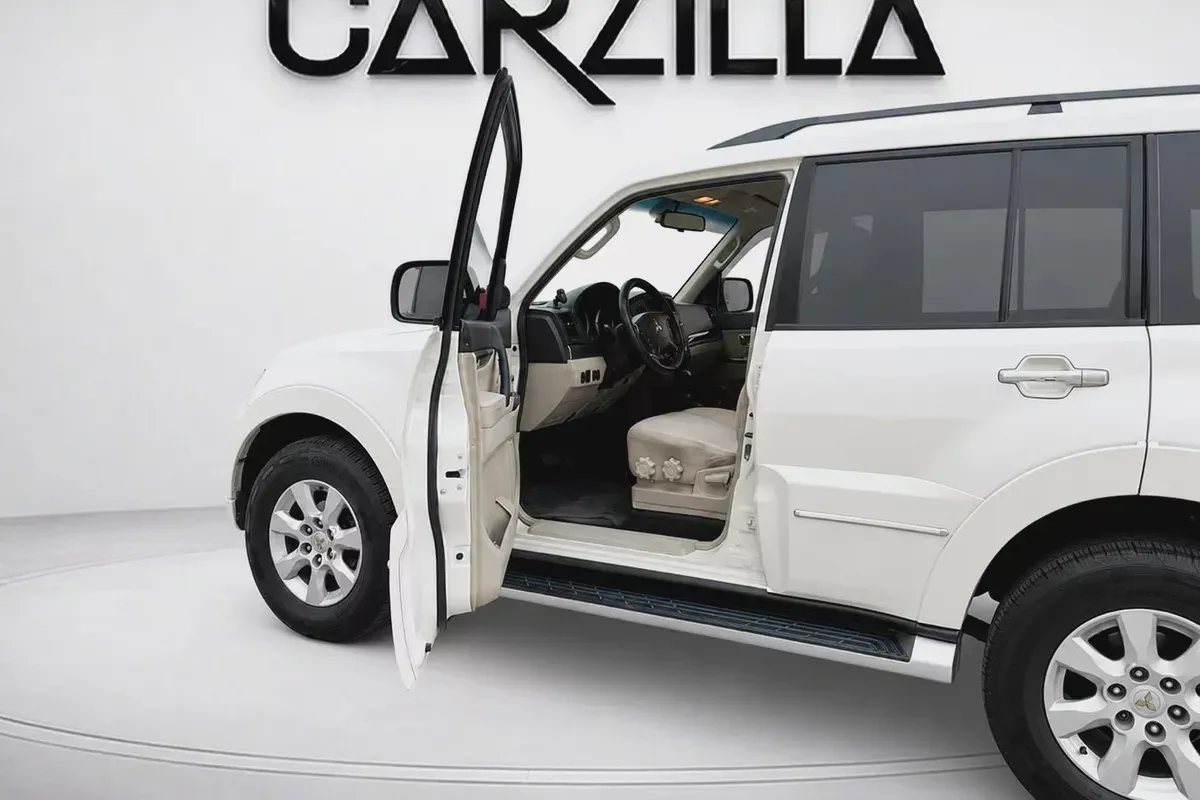 Mitsubishi Pajero GLS 3.0 V6 2020 l Original Paint l AED 1,038 / Monthly-7-7