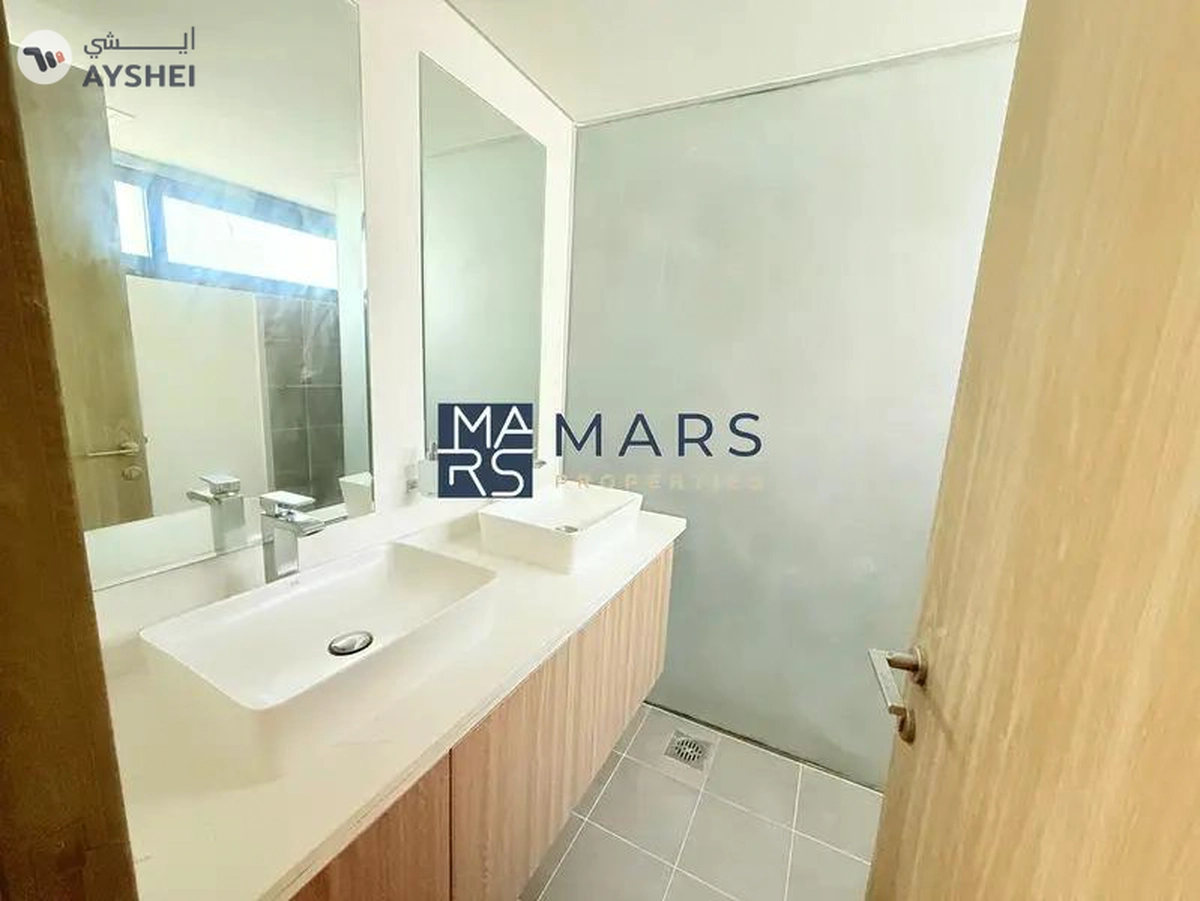 Elegant 4 Bedroom Semi Detached Villa | All Master | Big Garden |-14-14