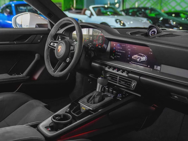 BRAND NEW GT3-CLUB SPORT-UNDER WARRANTY-CERAMIC BRAKES-LIFTING SYSTEM-SPORT CHRONO-MATRIX